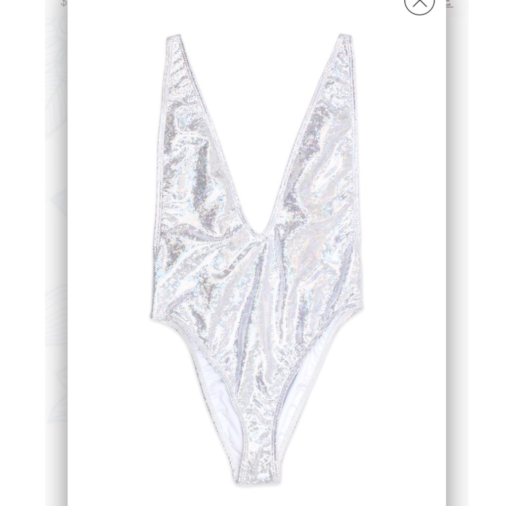 LOW V-NECK CHEEKY COVERAGE ONE PIECE - GLITZ